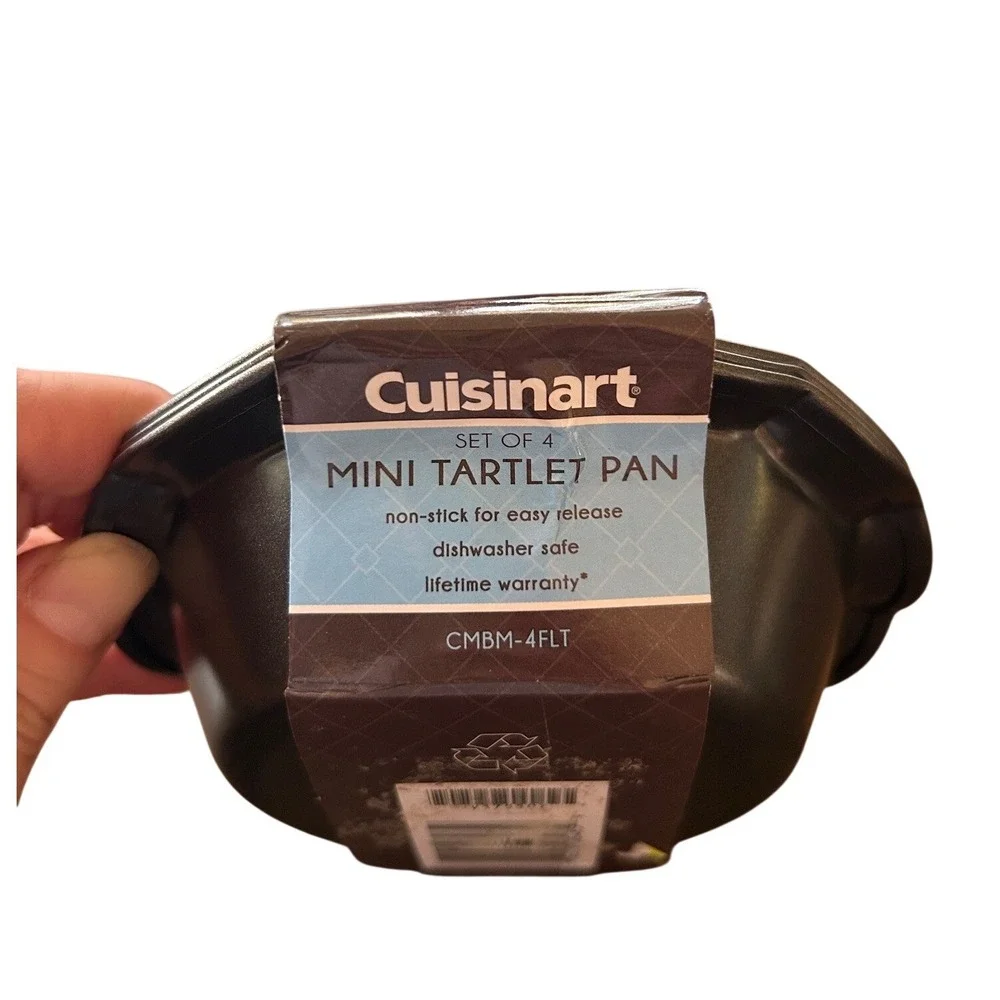 Cuisinart Bakeware Set of 3 Mini Tartlet‎ Pan Non-Stick Fluted CMBM-4FLT Gray
